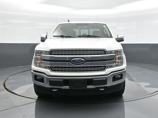 White Platinum Metallic Tri-Coat 2019 Ford F-150 Lariat
