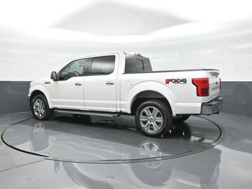 White Platinum Metallic Tri-Coat 2019 Ford F-150 Lariat