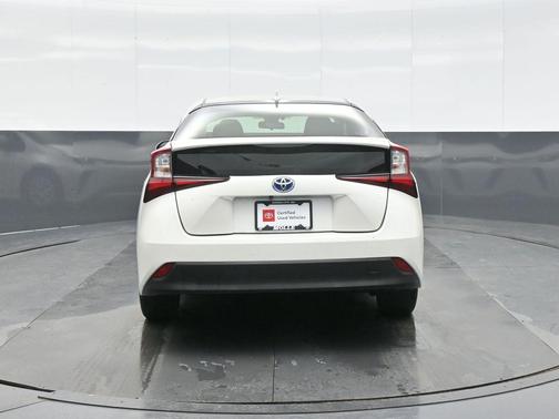 2019 Toyota Prius L