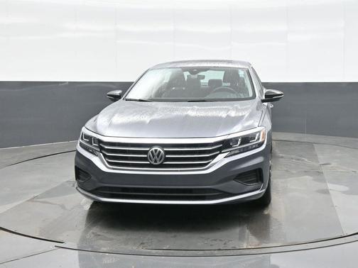 2022 Volkswagen Passat 2.0T Limited Edition