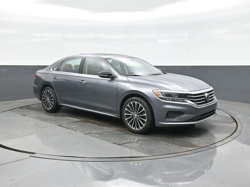 2022 Volkswagen Passat 2.0T Limited Edition