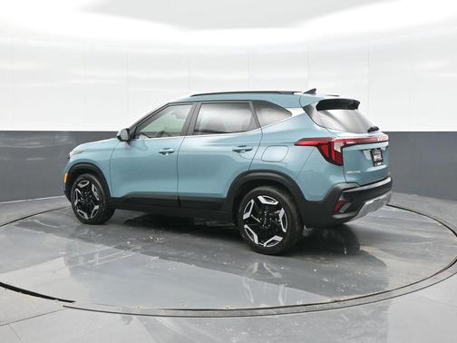 2025 Kia Seltos SX Turbo