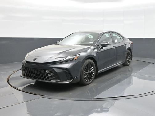 Underground 2026 Toyota Camry SE