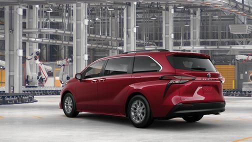 2025 Toyota Sienna XLE 7 Passenger