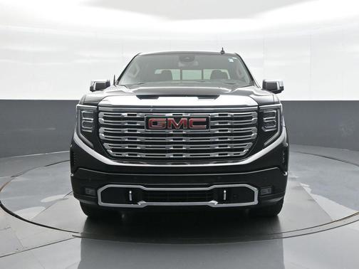 Onyx Black 2022 GMC Sierra 1500 Denali