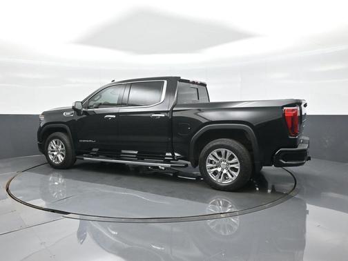 Onyx Black 2022 GMC Sierra 1500 Denali