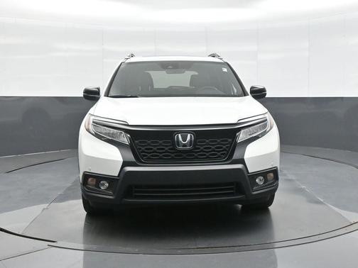 Platinum White Pearl 2021 Honda Passport AWD Touring