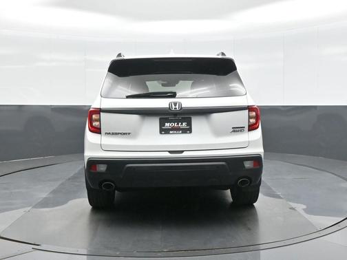 Platinum White Pearl 2021 Honda Passport AWD Touring