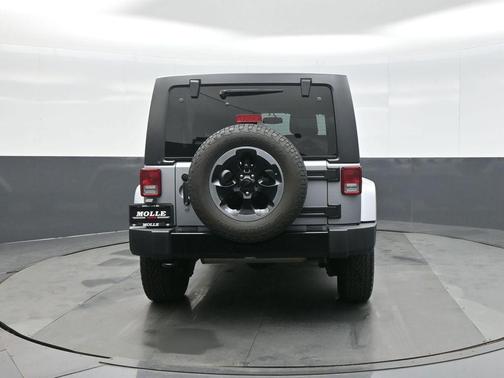 2014 Jeep Wrangler Unlimited Polar Edition