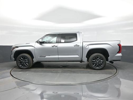 2026 Toyota Tundra Hybrid Platinum