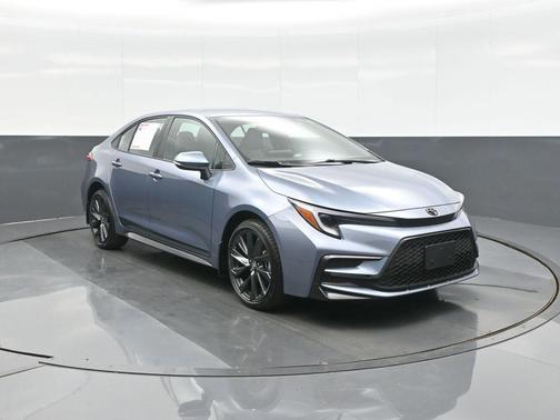 Celestite 2026 Toyota Corolla SE