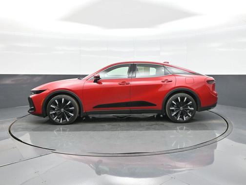 2023 Toyota Crown Platinum