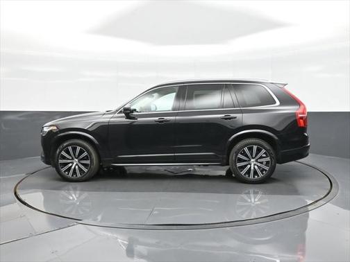 2023 Volvo XC90 B5 Core