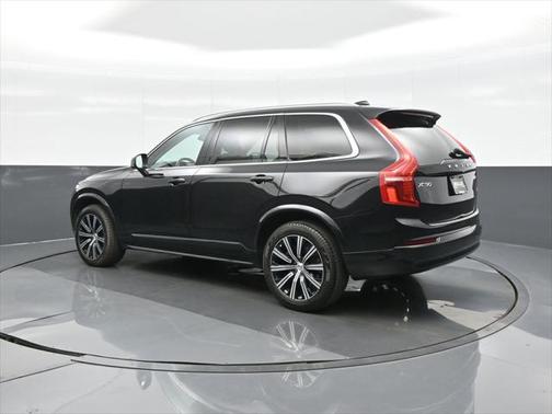 2023 Volvo XC90 B5 Core