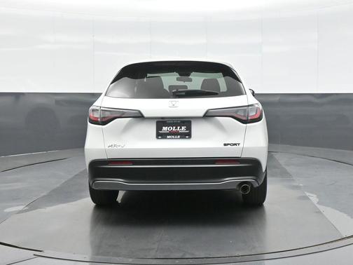 Platinum White Pearl 2024 Honda HR-V Sport