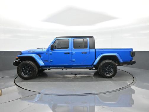 2023 Jeep Gladiator Willys 4x4