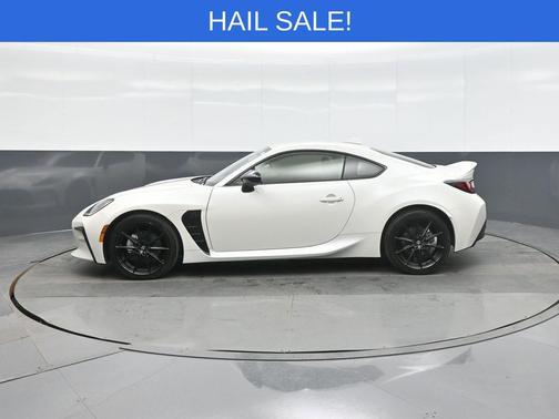 2025 Toyota GR86 Premium