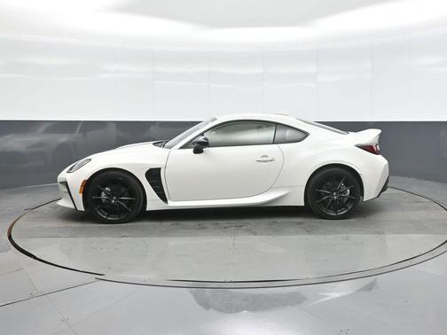 2025 Toyota GR86 Premium