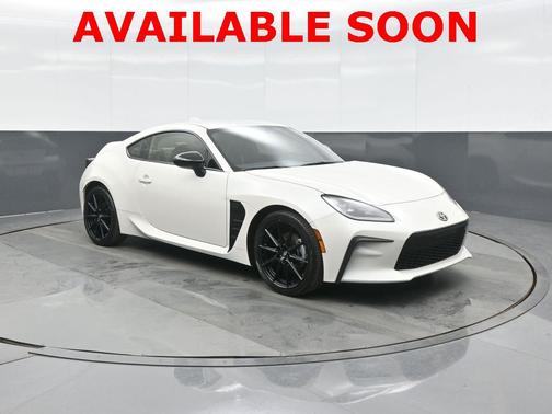 2025 Toyota GR86 Premium