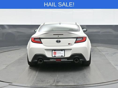 2025 Toyota GR86 Premium