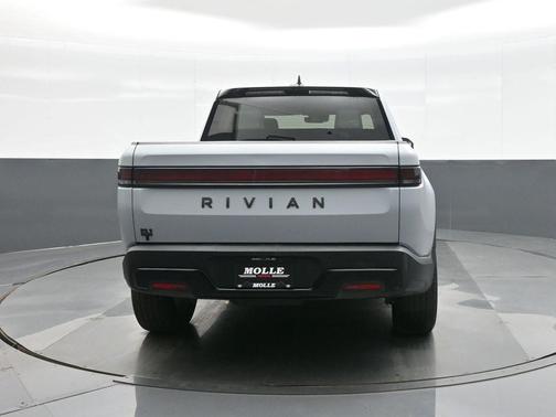 2023 Rivian R1T Adventure