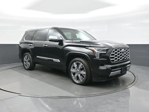 2024 Toyota Sequoia Capstone