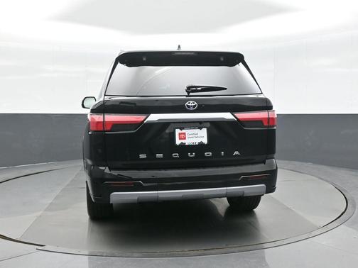 2024 Toyota Sequoia Capstone