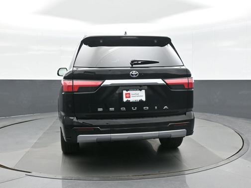 2024 Toyota Sequoia Capstone