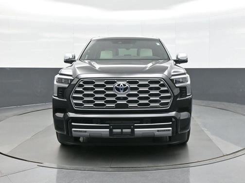 2024 Toyota Sequoia Capstone