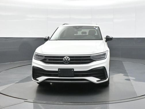 2022 Volkswagen Tiguan 2.0T SE R-Line Black 4MOTION