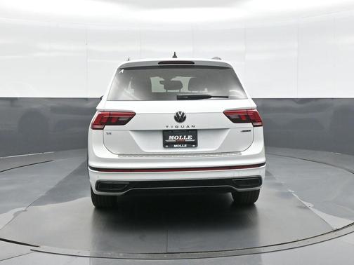 2022 Volkswagen Tiguan 2.0T SE R-Line Black 4MOTION