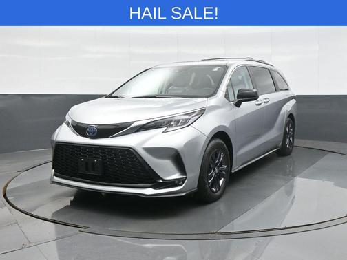 2024 Toyota Sienna XSE 7 Passenger