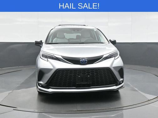 2024 Toyota Sienna XSE 7 Passenger