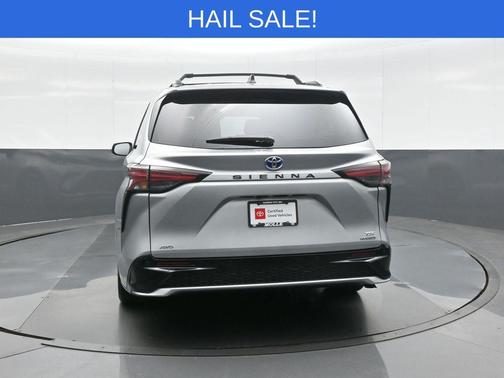 2024 Toyota Sienna XSE 7 Passenger