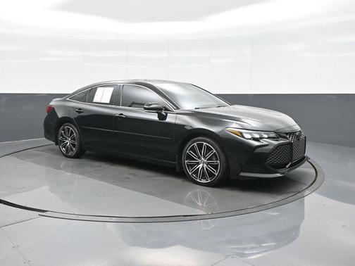 2019 Toyota Avalon XSE