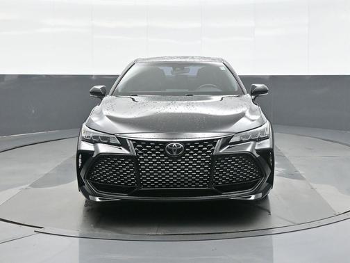 2019 Toyota Avalon XSE