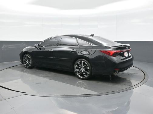 2019 Toyota Avalon XSE
