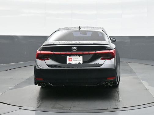 2019 Toyota Avalon XSE