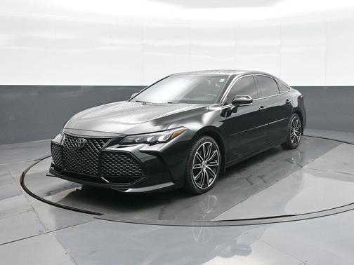 2019 Toyota Avalon XSE
