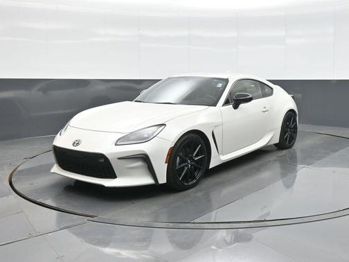 2023 Toyota GR86 Premium