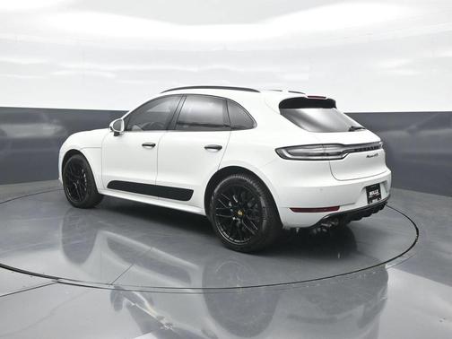 White 2021 Porsche Macan Macan GTS