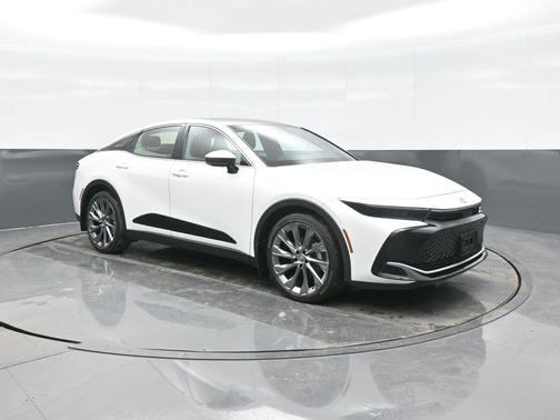 2024 Toyota Crown Limited