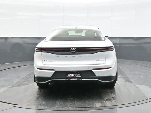 2024 Toyota Crown Limited