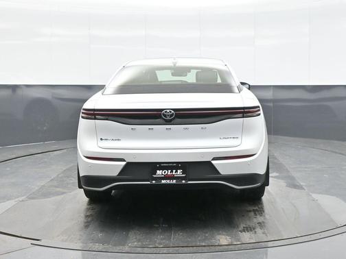 2024 Toyota Crown Limited