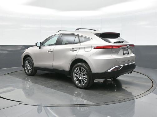 2023 Toyota Venza XLE