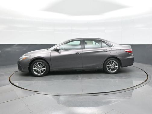2015 Toyota Camry Hybrid SE