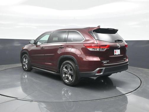 Ooh La La Rouge Mica 2017 Toyota Highlander Limited Platinum