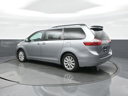2017 Toyota Sienna Limited
