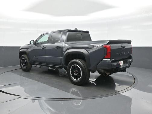Underground 2025 Toyota Tacoma Hybrid TRD Off Road