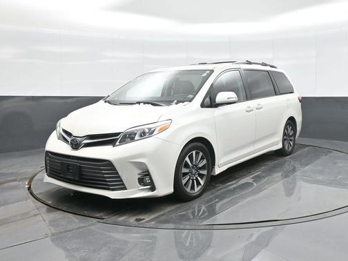 2018 Toyota Sienna Limited